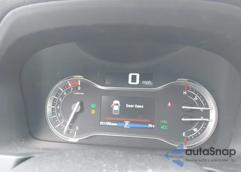 2022 Honda Ridgeline Rtl-E z USA, uszkodzony, nr VIN 5FPYK3F71NB026304